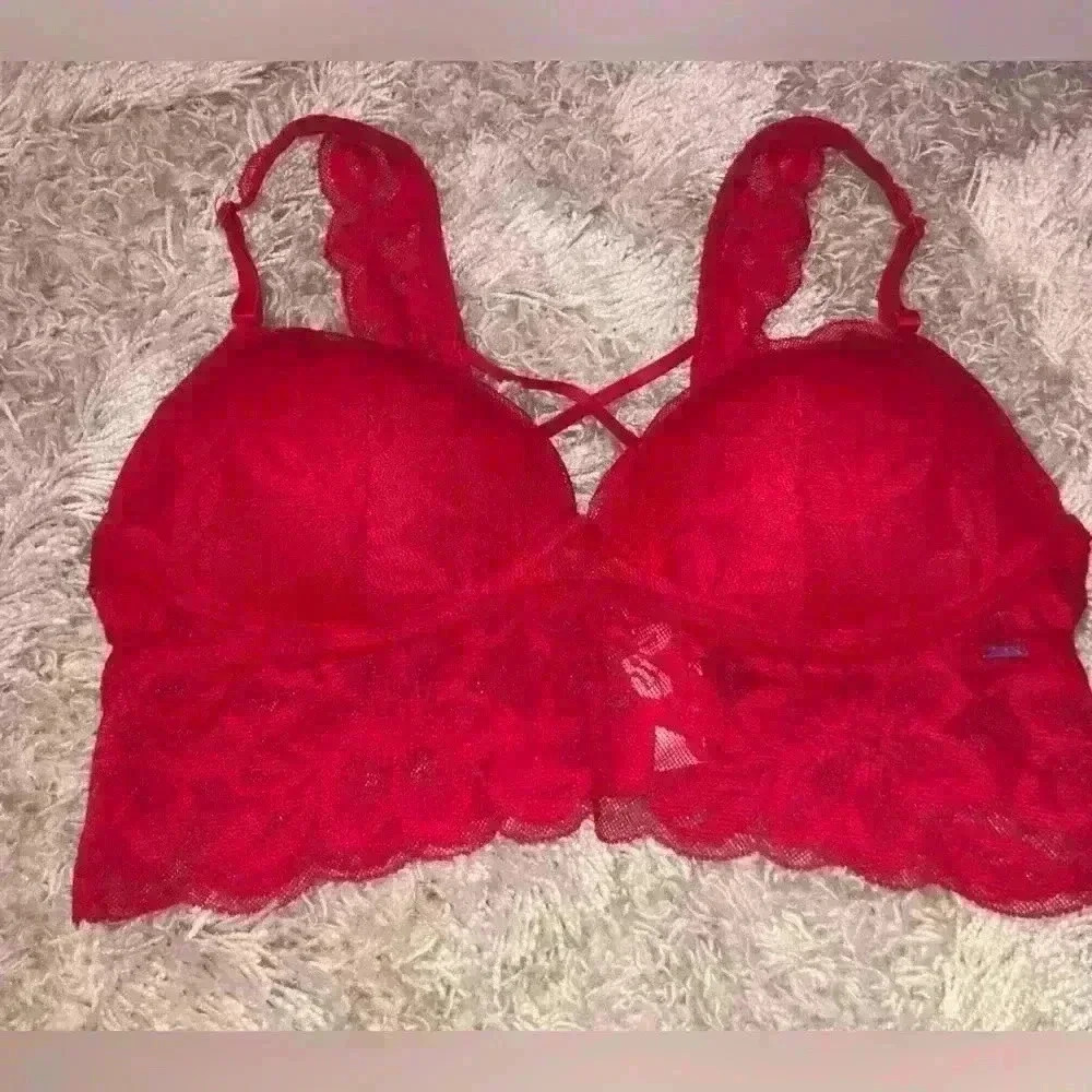 Victoria’s Secret Red Lace Push Up Bralette size M - Picture 3 of 9